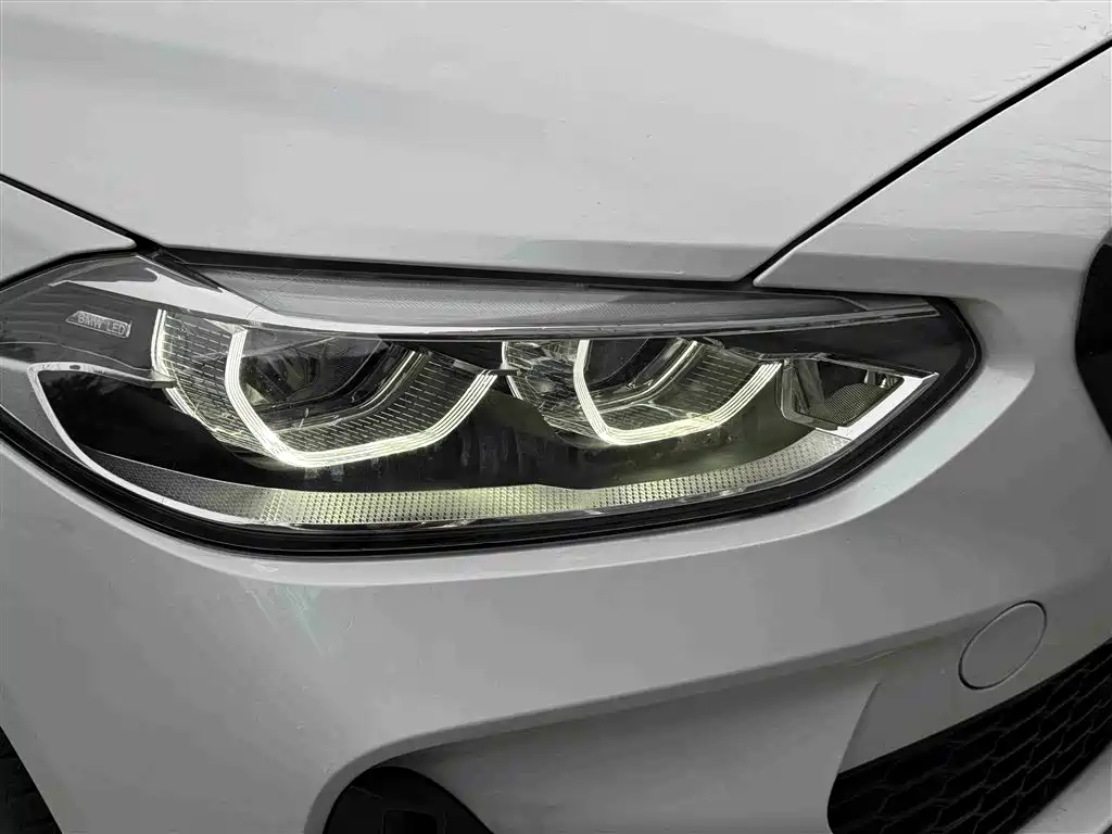 BMW 1 Series 2023 — фото 5