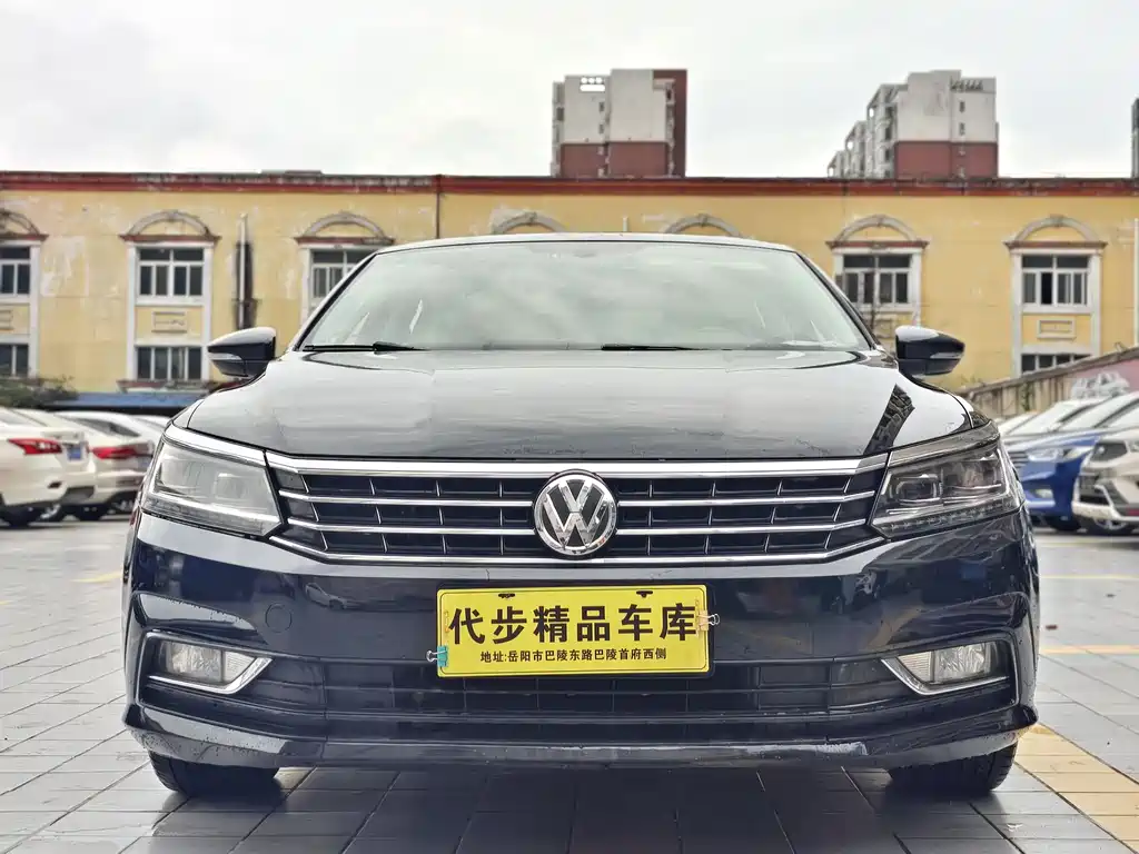 Volkswagen Passat 2017 — фото 2