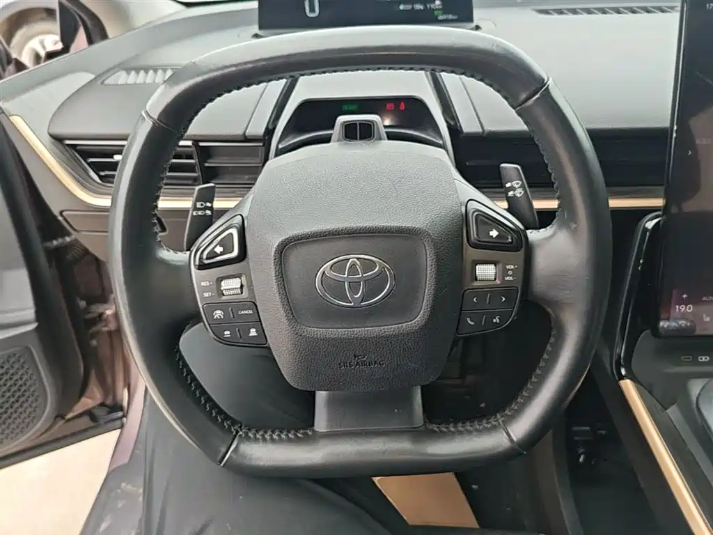 Toyota bZ3 2023 — фото 11