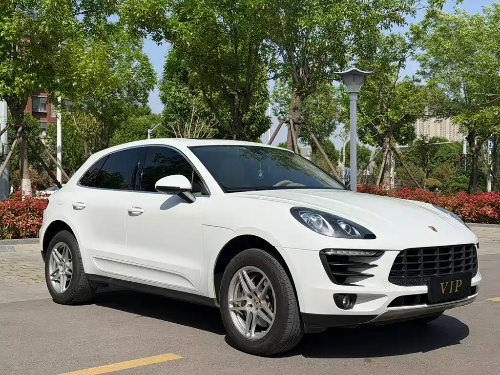 Porsche Macan 2017 — фото 3