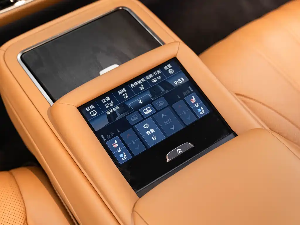 Lexus LS 2021 — фото 19