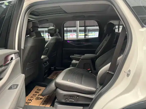 Ford Edge 2023