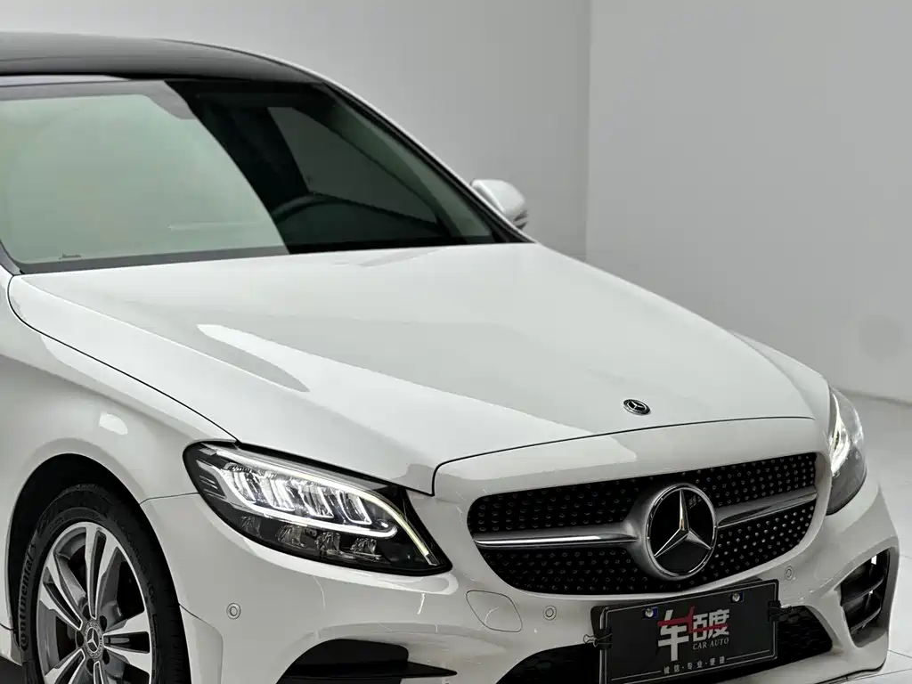 Mercedes-Benz C-Class 2021 — фото 10