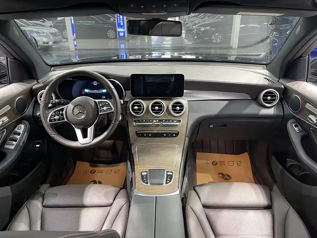 Mercedes-Benz GLC 2023 — фото 20