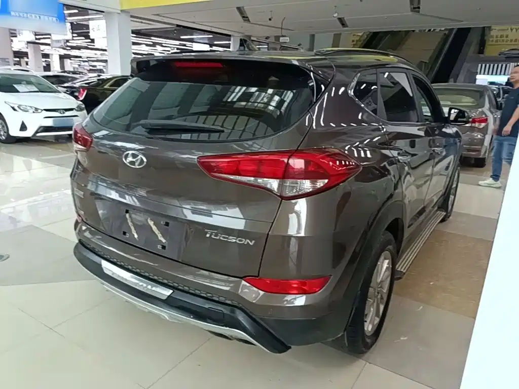 Hyundai Tucson 2017 — фото 7