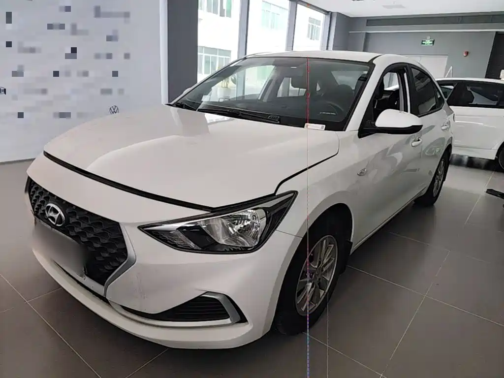 Hyundai Elantra 2021 — фото 2
