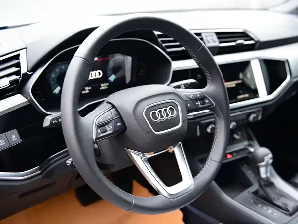 Audi Q3 2023