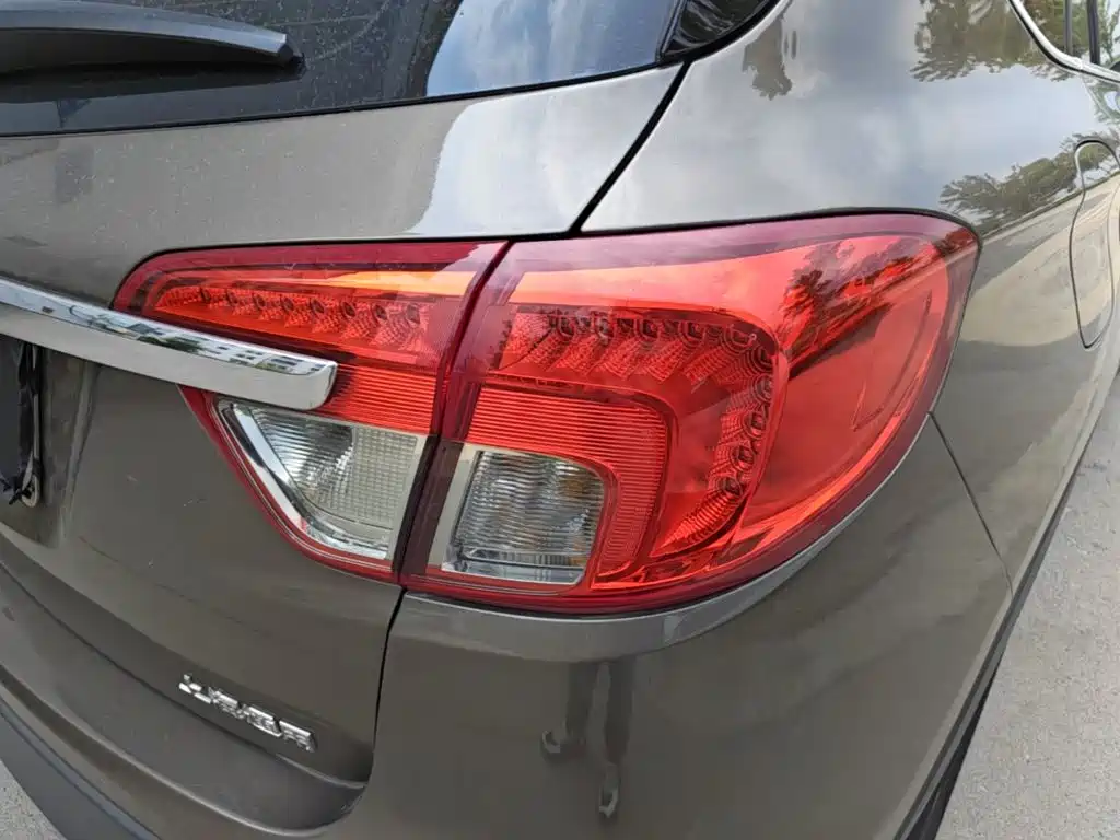 Buick Envision Plus 2015 — фото 8