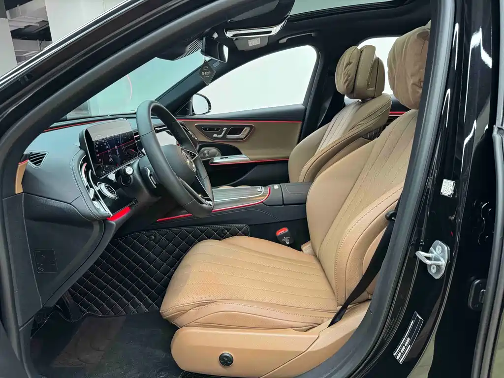 Mercedes-Benz E-Class 2025 — фото 15