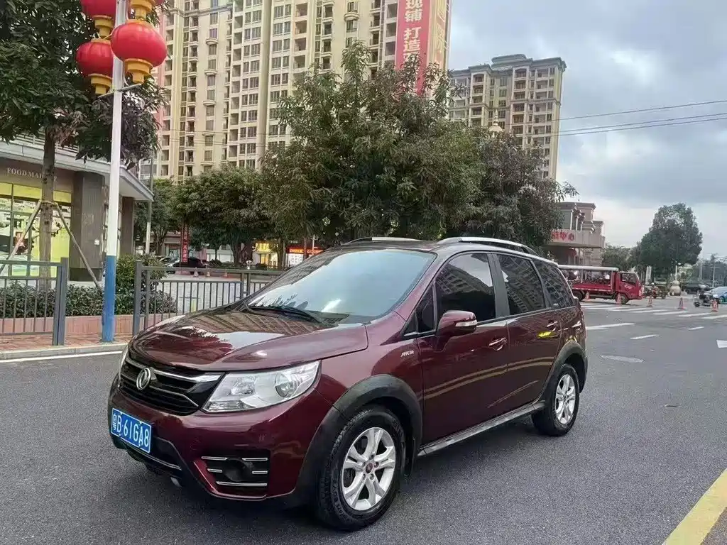 Dongfeng Jingyi XV 2016 — фото 1