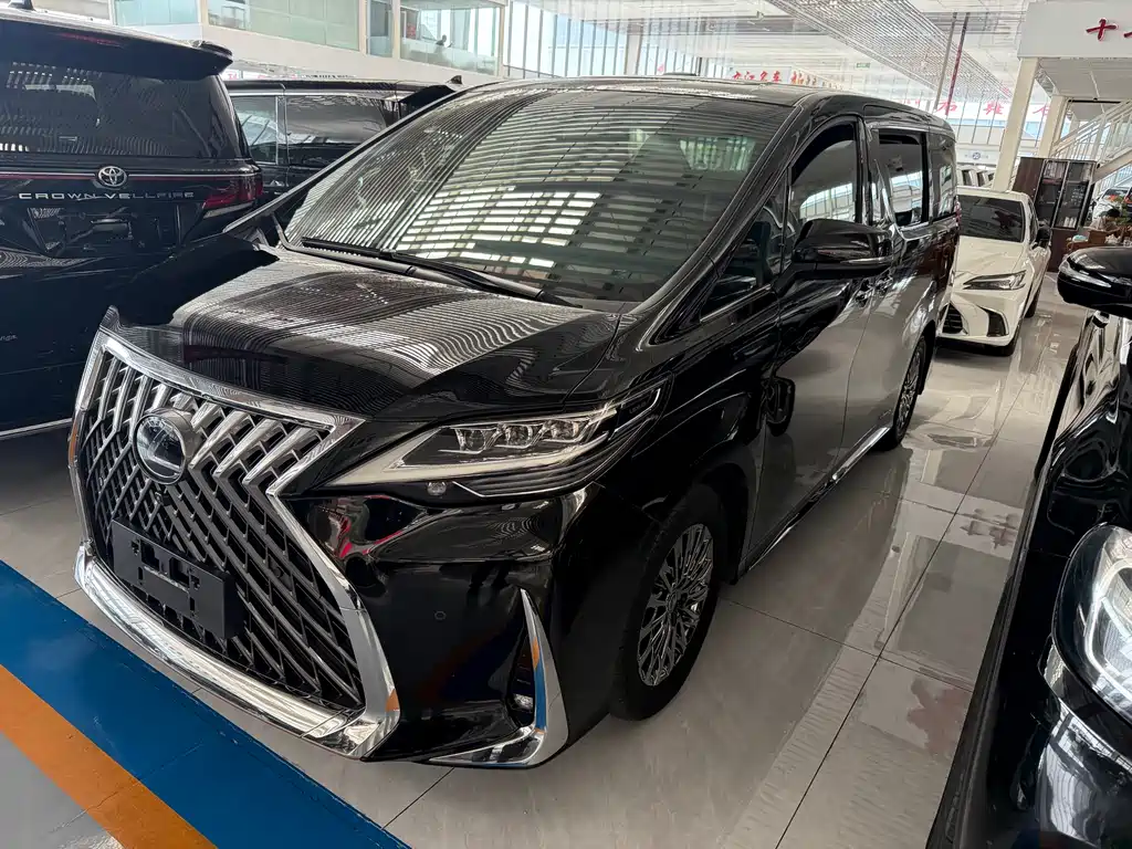 Lexus LM 2021