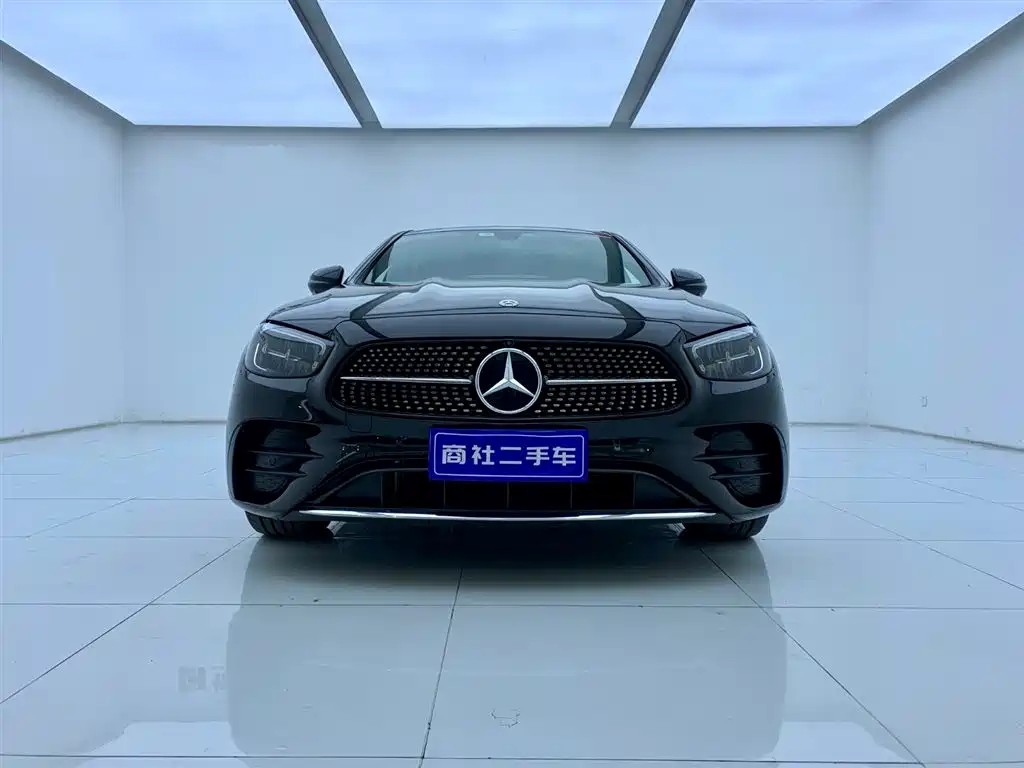 Mercedes-Benz E-Class 2023 — фото 3