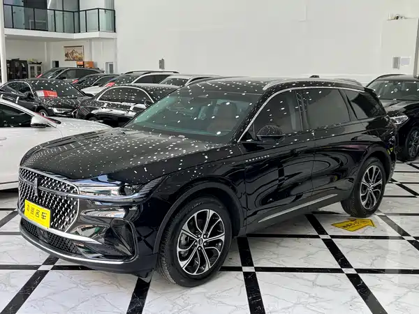 Lincoln Nautilus 2025
