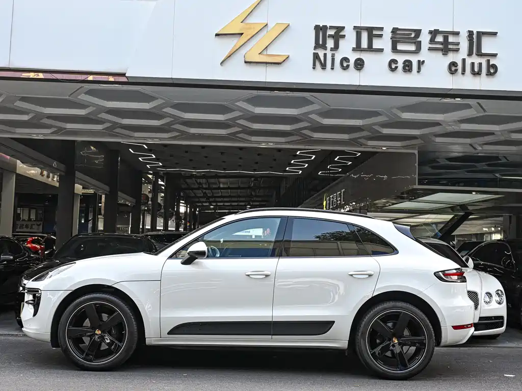 Porsche Macan 2019 — фото 2