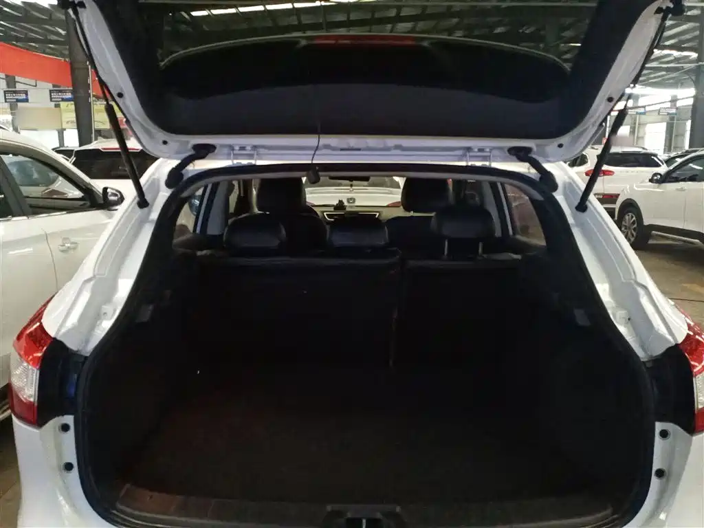 Nissan Qashqai 2017 — фото 18