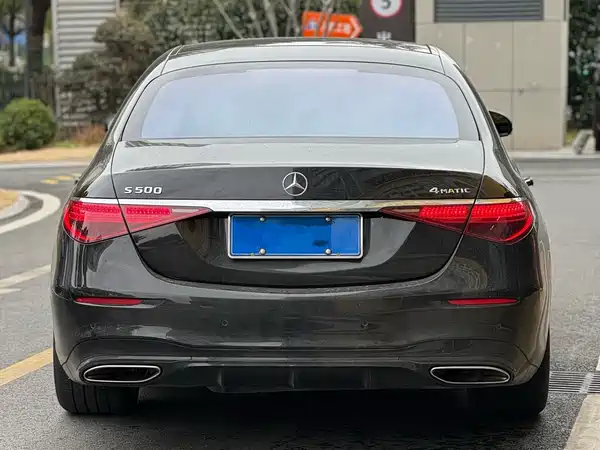 Mercedes-Benz S-Class 2022
