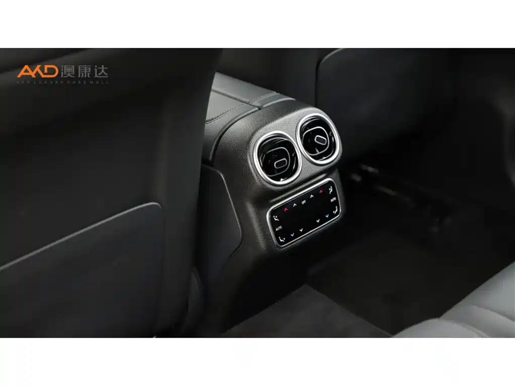 Mercedes-Benz GLC 2023 — фото 10