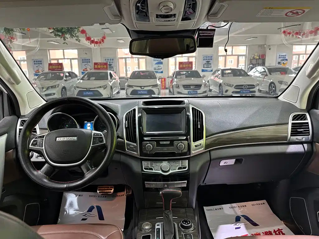 Haval H9 2017 — фото 11