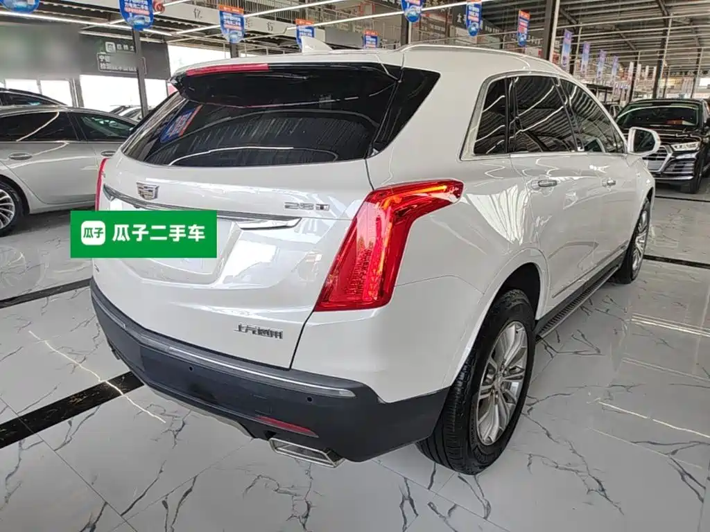 Cadillac XT5 2016 — фото 7