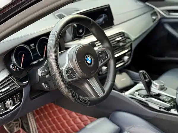 BMW 5 Series 2018