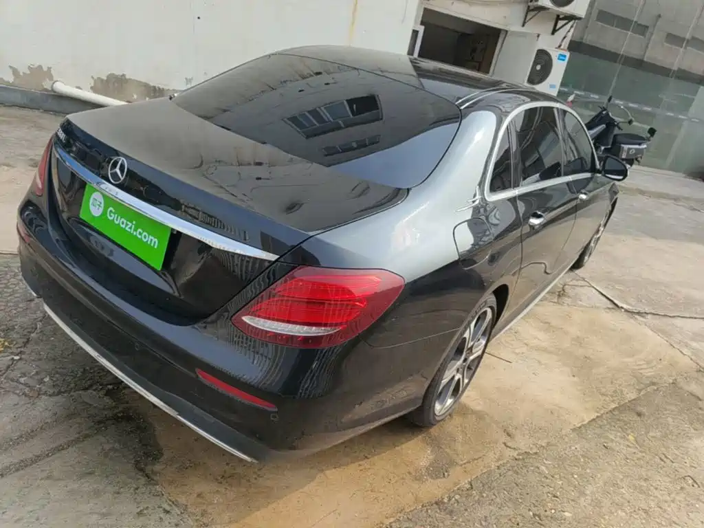 Mercedes-Benz E-Class 2016
