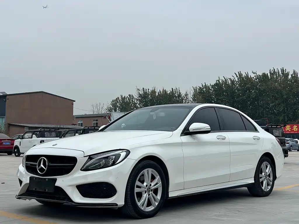 Mercedes-Benz C-Class 2018 — фото 1