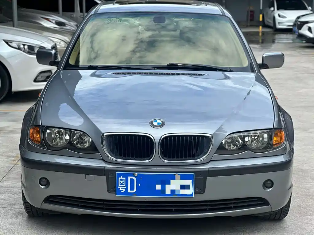 BMW 3 Series 2005 — фото 2