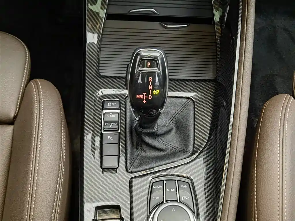 BMW X1 2022 — фото 13