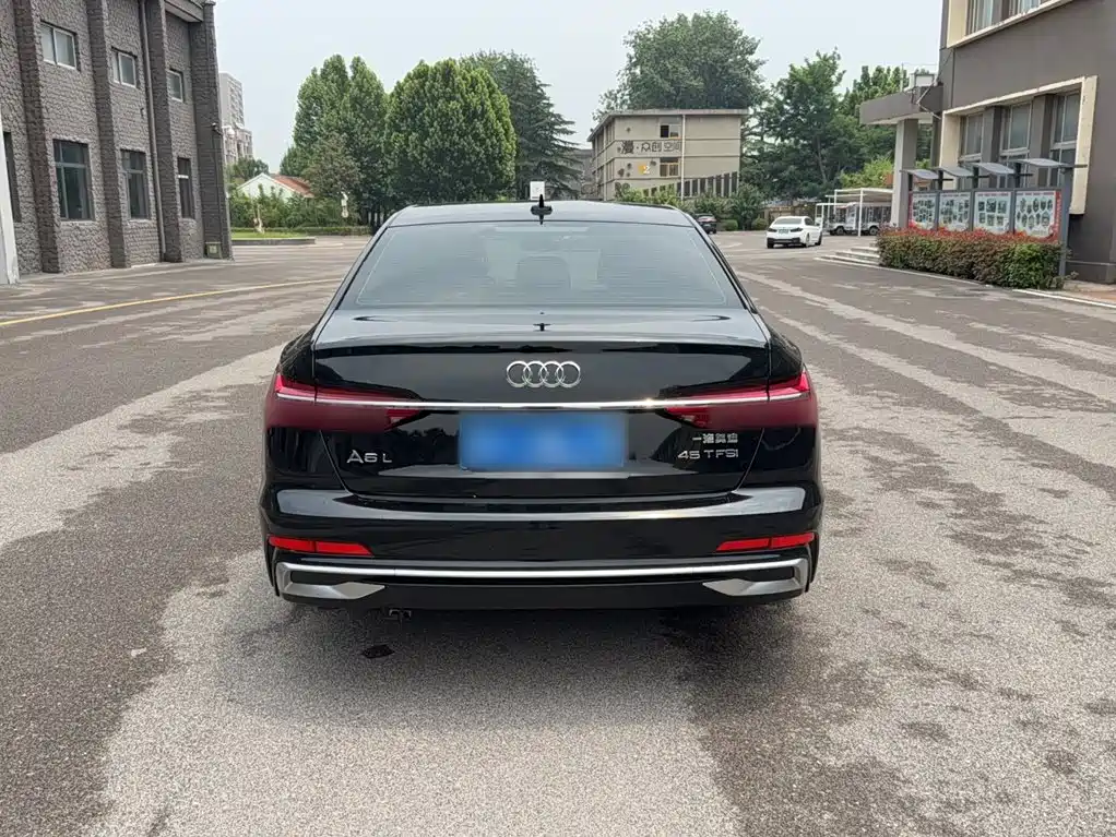Audi A6L 2019