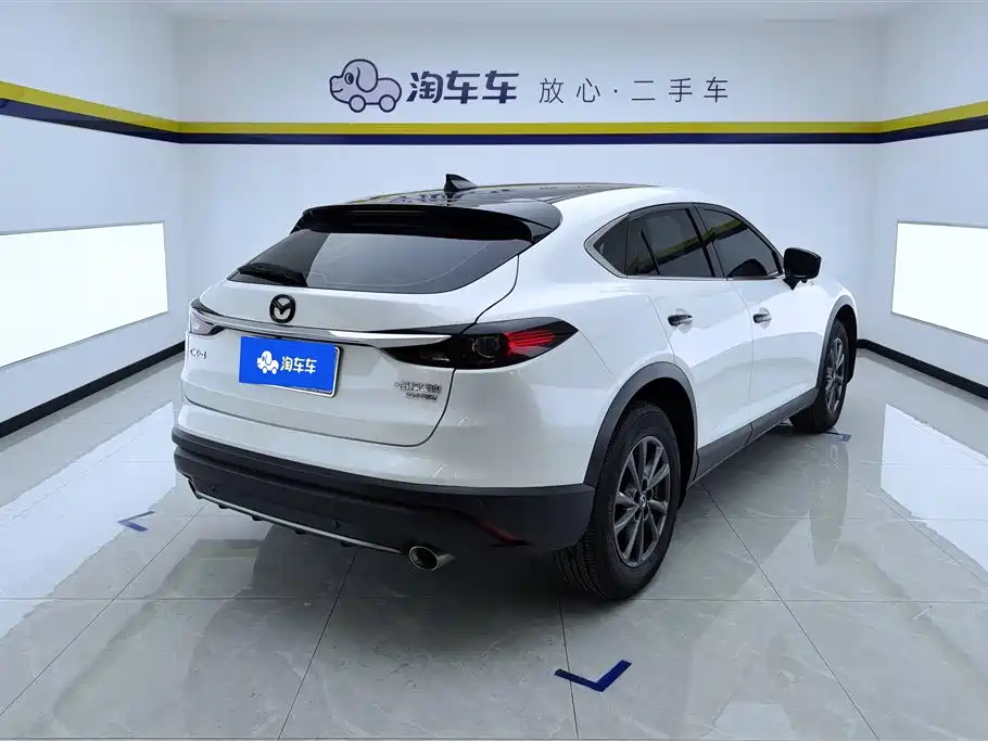Mazda CX-4 2020