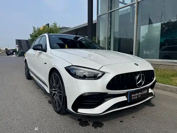 Mercedes-Benz C-Class AMG 2025
