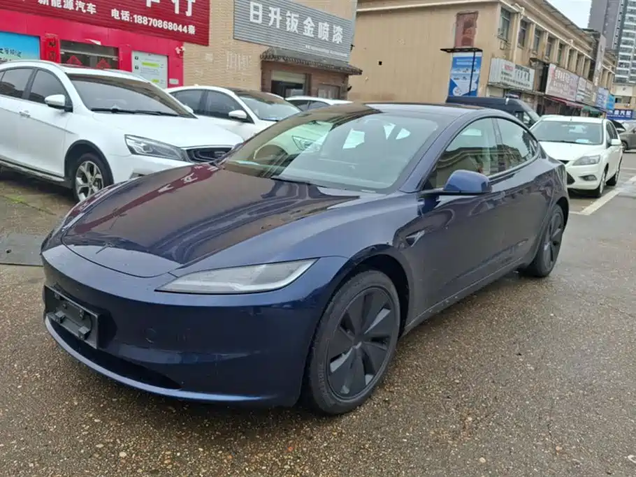 Tesla Model 3 2026