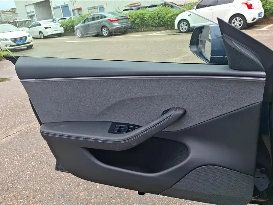 Tesla Model 3 2026