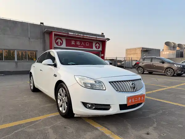 Buick Regal 2012