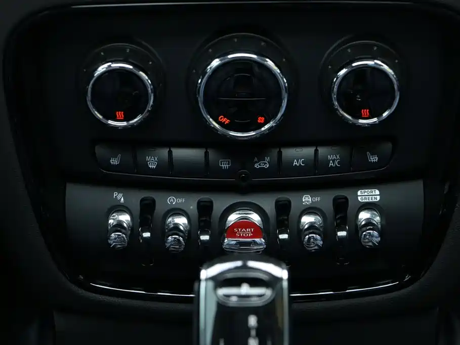 MINI Clubman 2022 — фото 13
