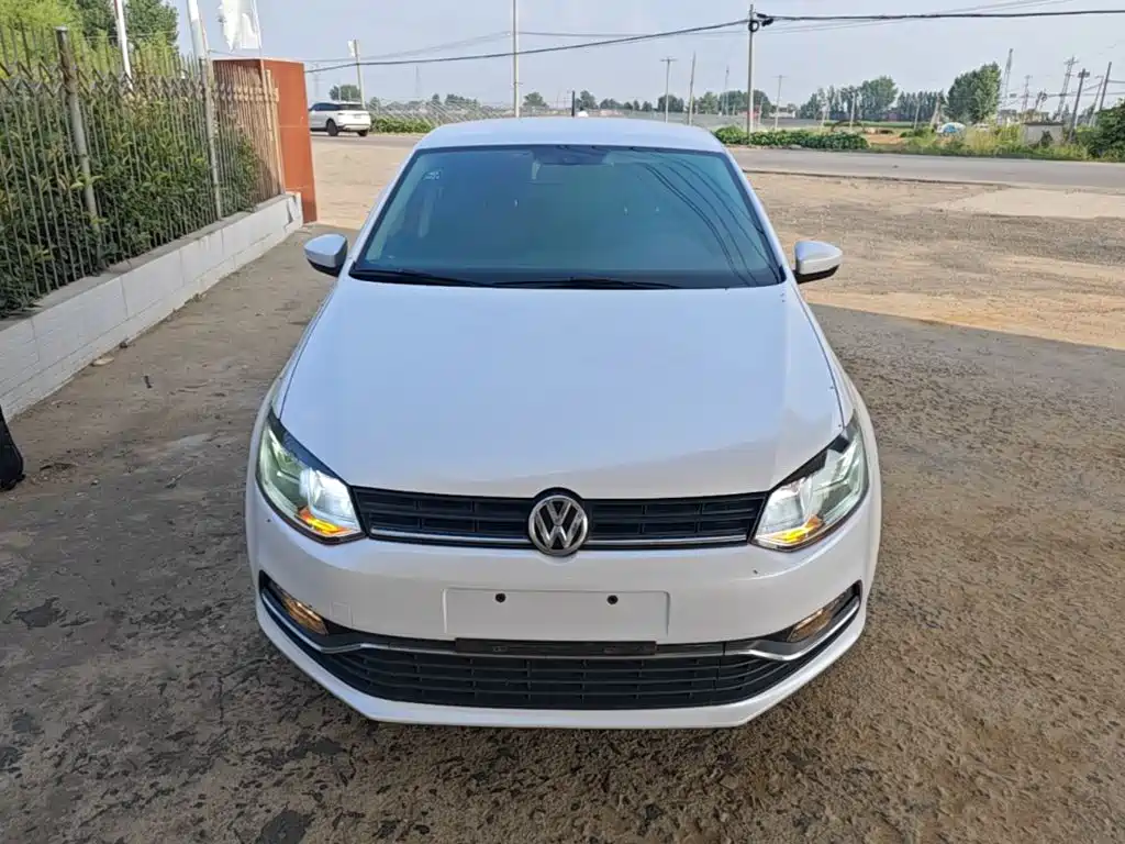 Volkswagen Polo 2016