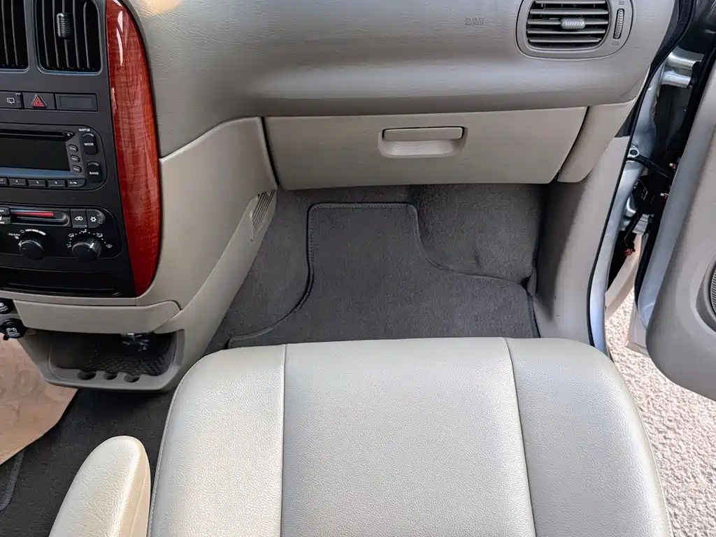 Chrysler Grand Voyager 2013 — фото 15