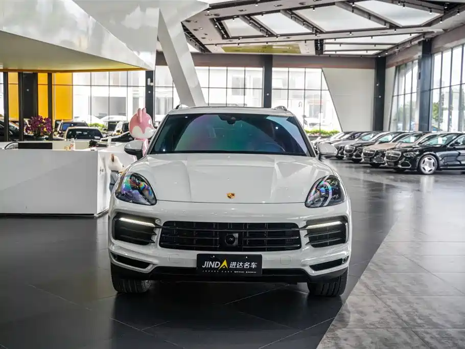 Porsche Cayenne 2018 — фото 3