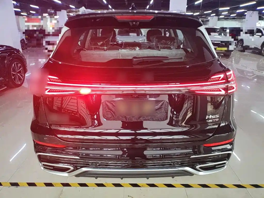 Hongqi HS5 2026