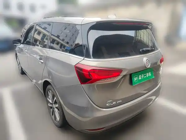 Buick GL6 2017