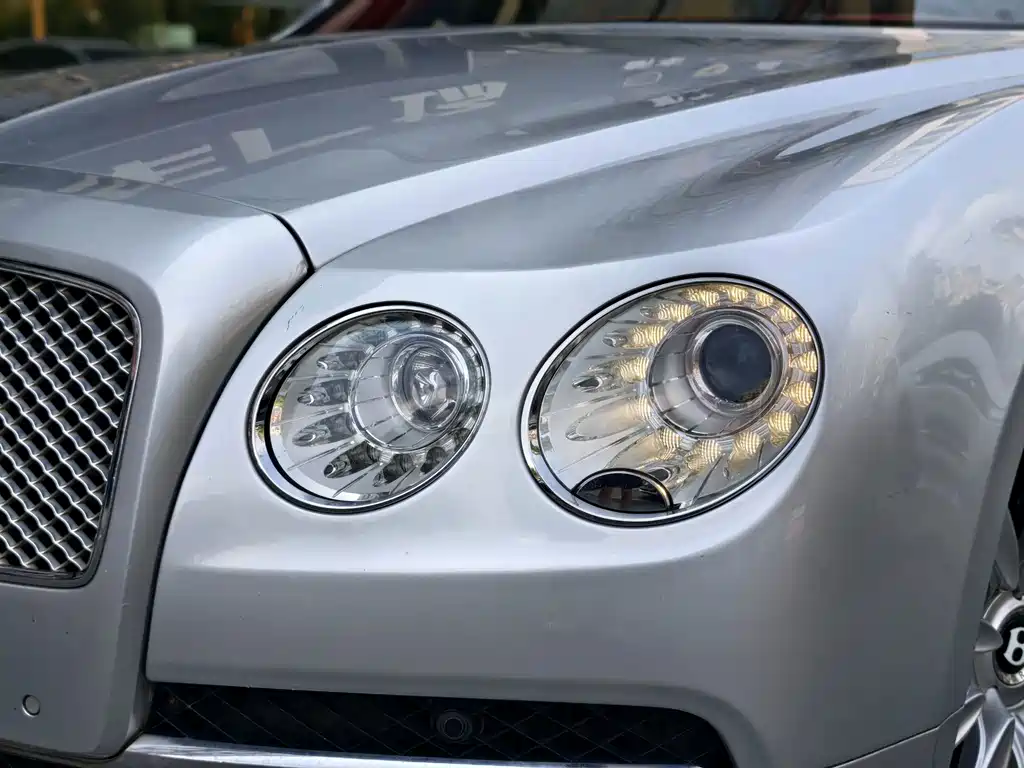 Bentley Flying Spur 2016 — фото 4