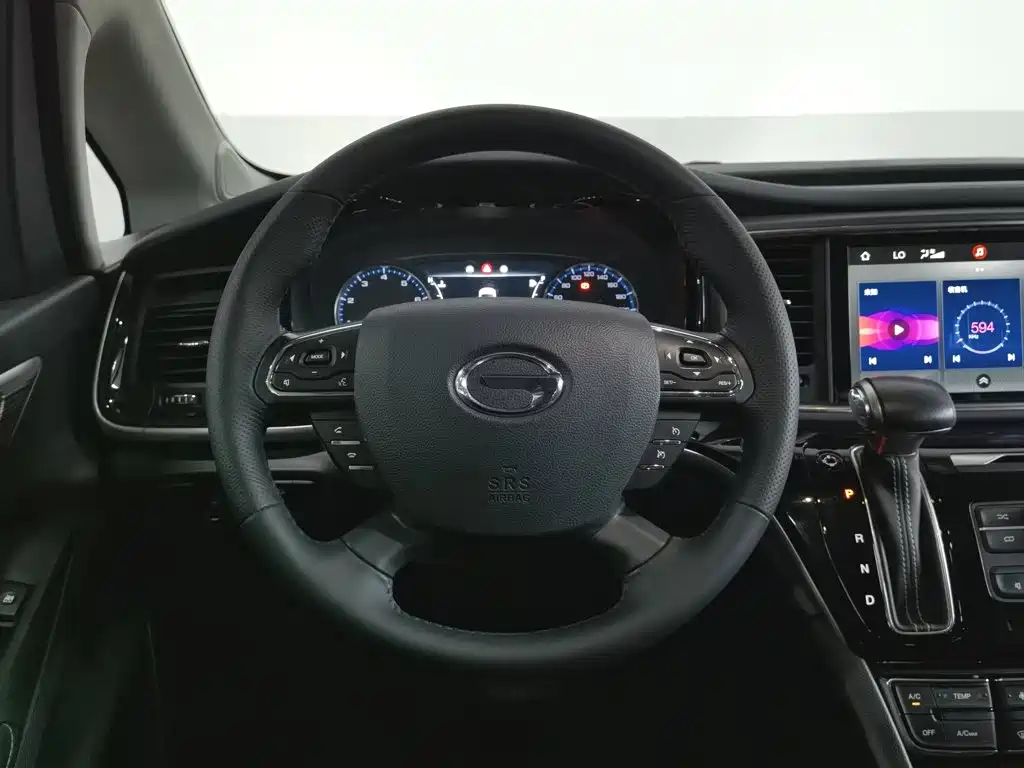 GAC Trumpchi M8 2020 — фото 11