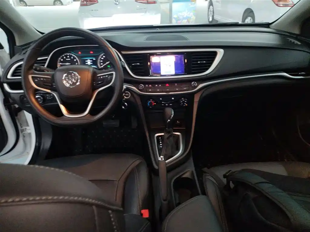 Buick Excelle 2021 — фото 10