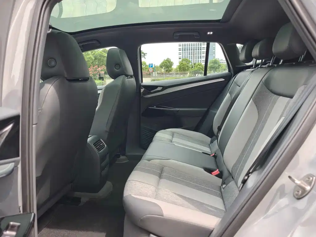 Volkswagen ID.4 Crozz 2025
