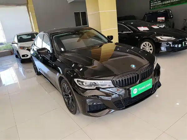 BMW 3 Series 2022