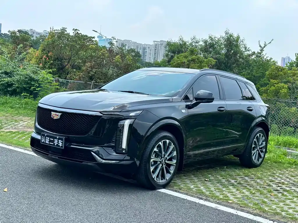Cadillac XT5 2025