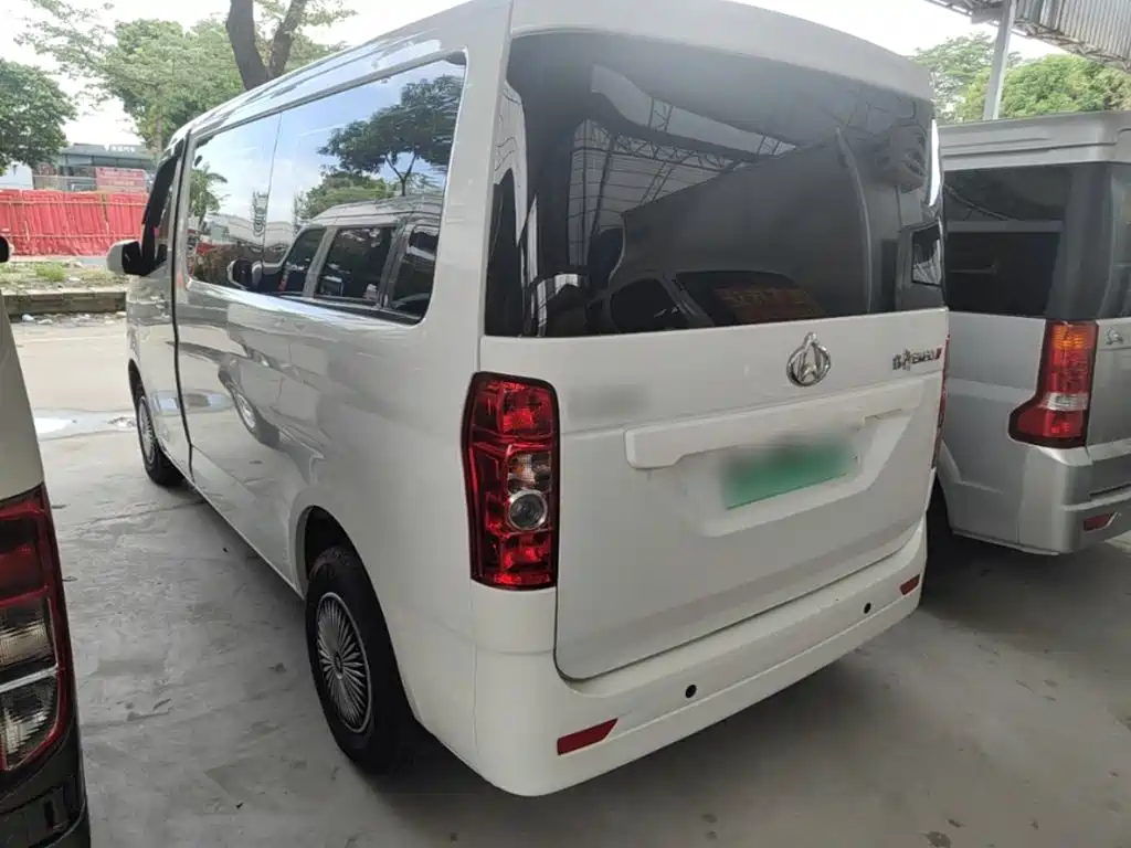 Changan Ruixing EM60 2025