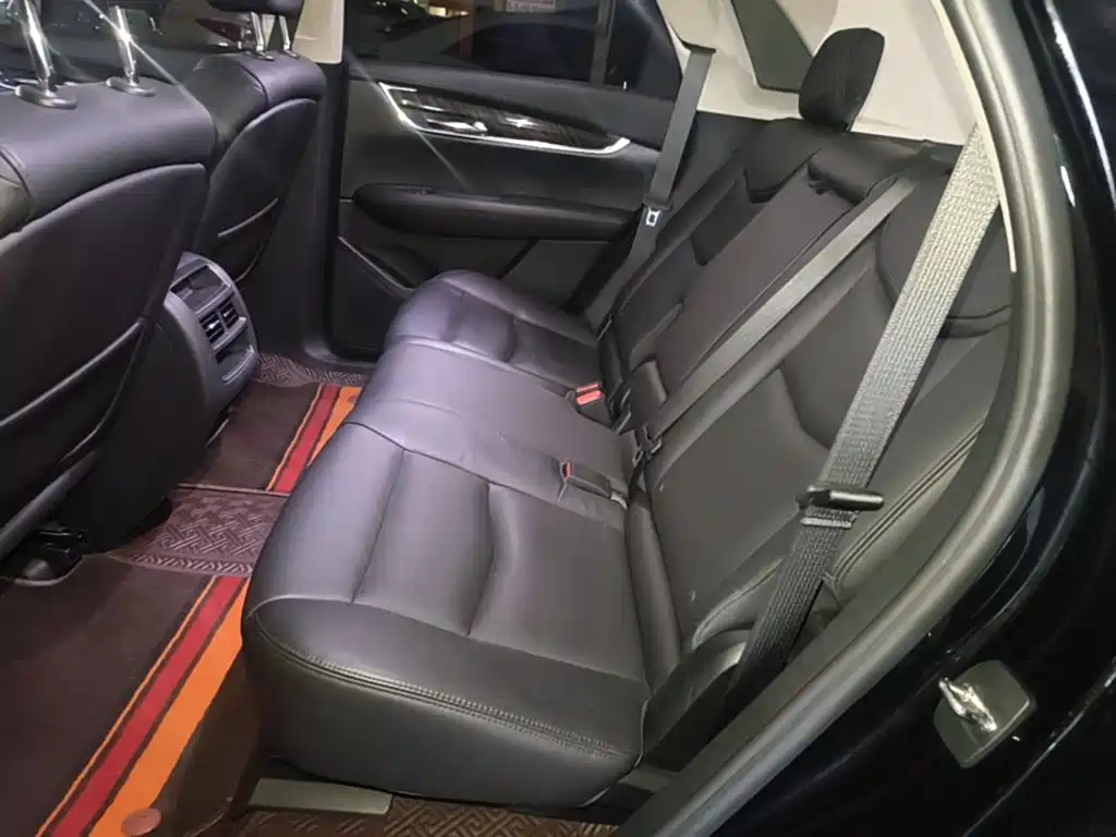 Cadillac XT5 2019 — фото 17