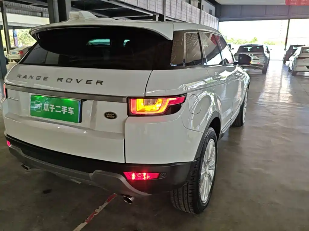 Land Rover Range Rover Evoque 2018 — фото 8