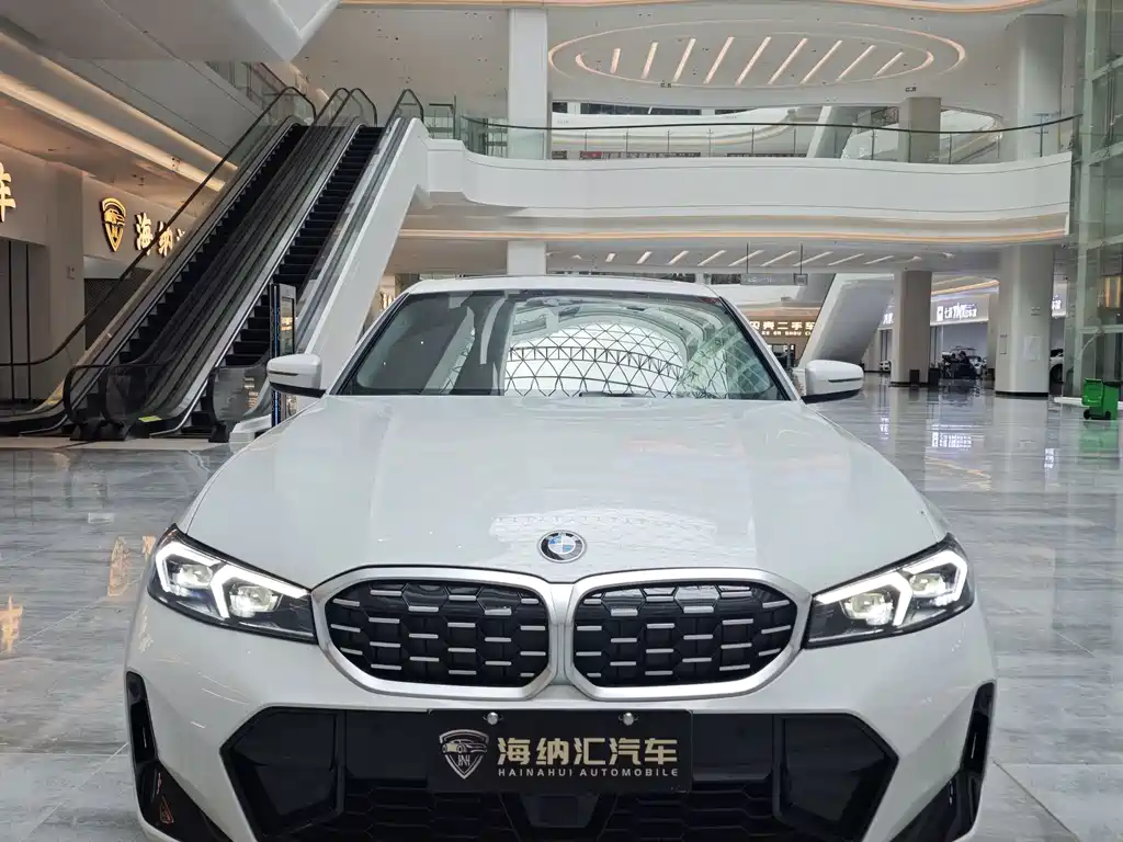BMW 3 Series 2025